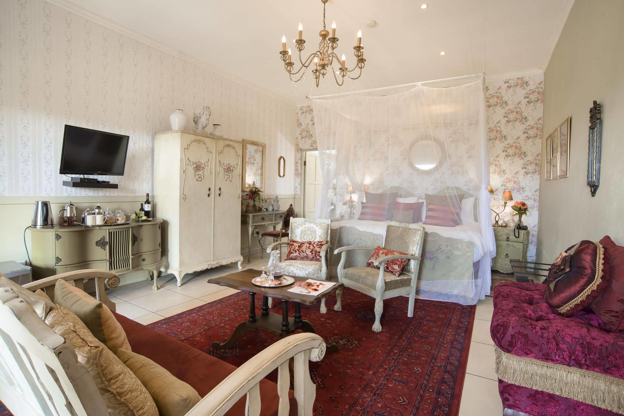 Belgrace Boutique Hotel White River Exteriör bild